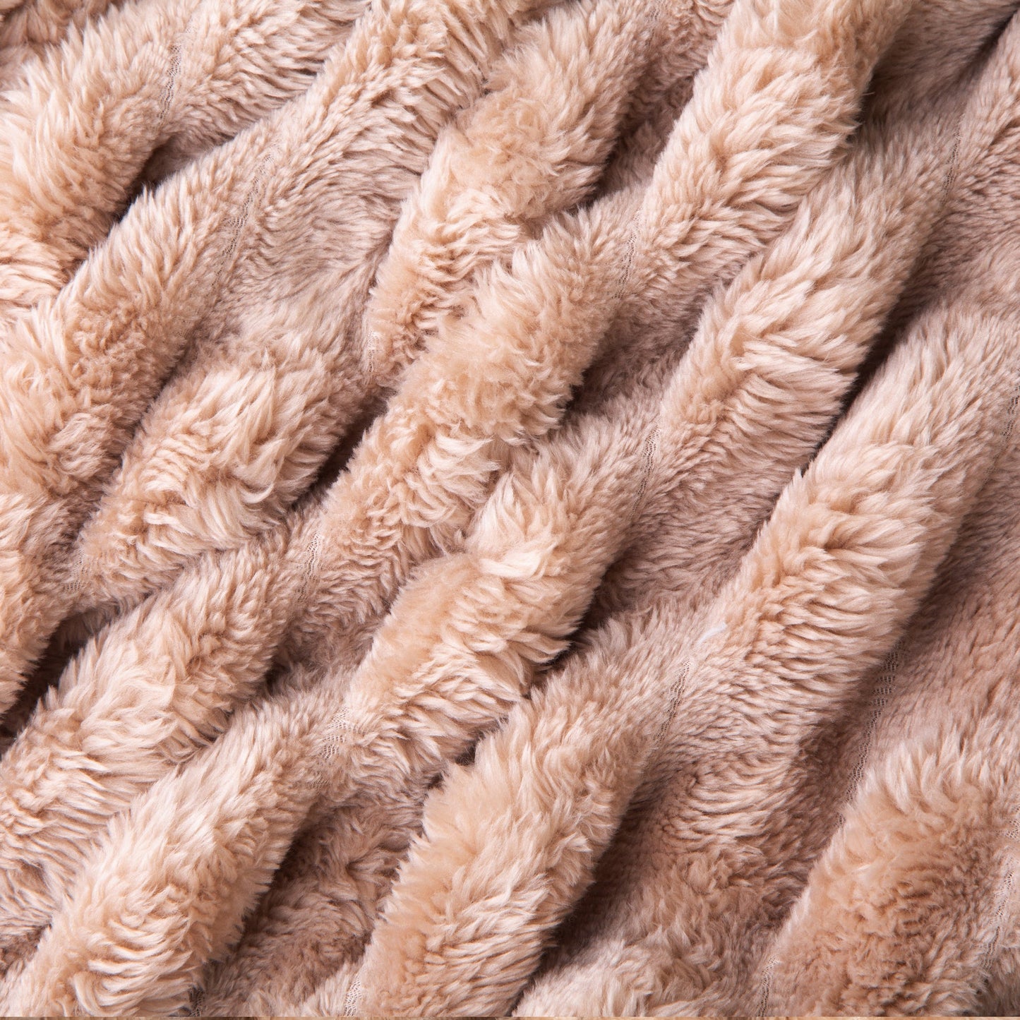 Hugsy™ The Fleece Blanket