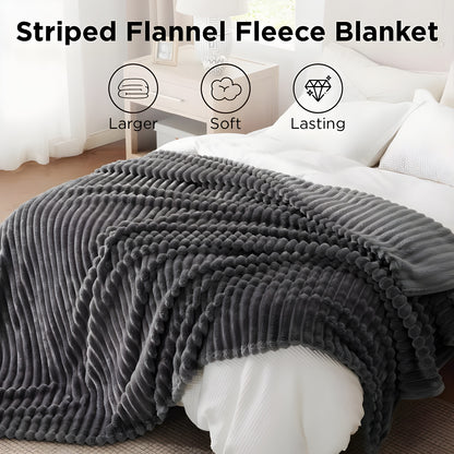 Hugsy™ The Fleece Blanket