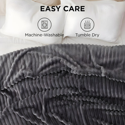Hugsy™ The Fleece Blanket